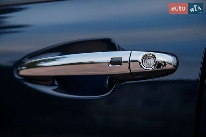 Внедорожник / Кроссовер Kia Niro 2020 в Бердичеве