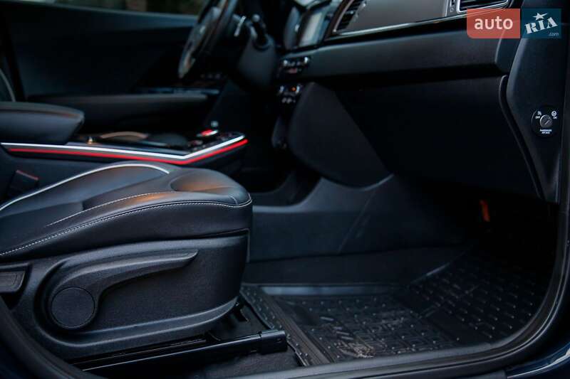 Внедорожник / Кроссовер Kia Niro 2020 в Бердичеве