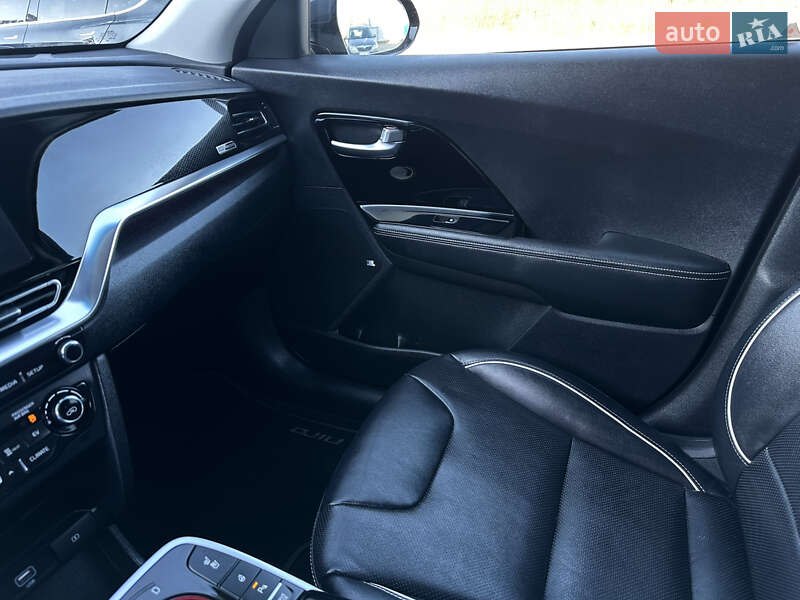 Внедорожник / Кроссовер Kia Niro 2020 в Дубно фото 60 Внедорожник / Кроссовер Kia Niro 2020 в Дубно