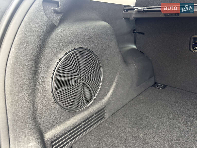 Внедорожник / Кроссовер Kia Niro 2020 в Стрые фото 45 Внедорожник / Кроссовер Kia Niro 2020 в Стрые