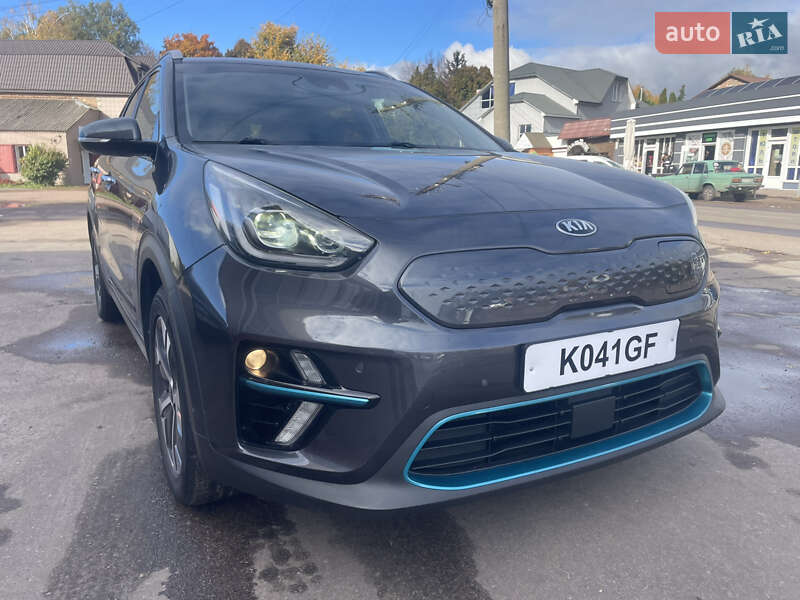 Позашляховик / Кросовер Kia Niro 2021 в Бахмачі