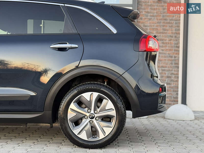 Внедорожник / Кроссовер Kia Niro 2019 в Тернополе фото 32 Внедорожник / Кроссовер Kia Niro 2019 в Тернополе