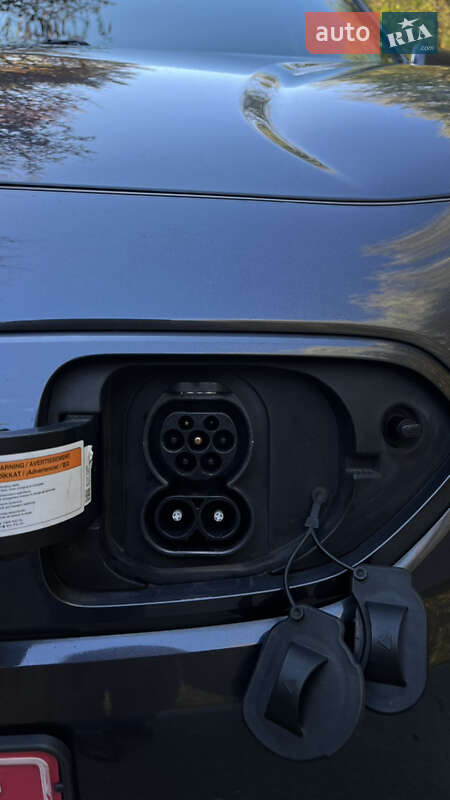 Позашляховик / Кросовер Kia Niro 2020 в Тернополі