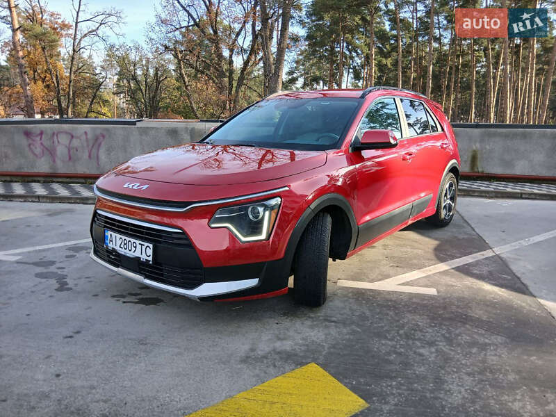Внедорожник / Кроссовер Kia Niro 2023 в Ирпене