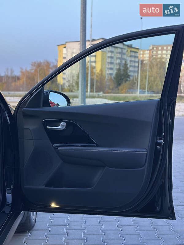Внедорожник / Кроссовер Kia Niro 2020 в Тернополе фото 36 Внедорожник / Кроссовер Kia Niro 2020 в Тернополе
