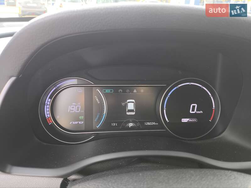 Внедорожник / Кроссовер Kia Niro 2018 в Ужгороде