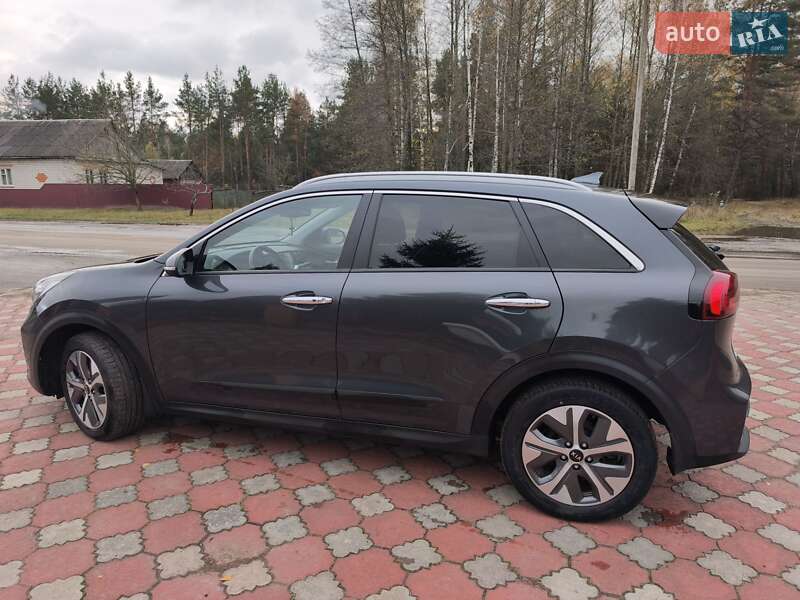 Внедорожник / Кроссовер Kia Niro 2020 в Городне фото 7 Внедорожник / Кроссовер Kia Niro 2020 в Городне