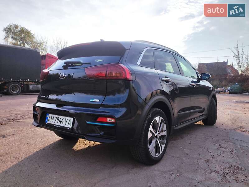 Внедорожник / Кроссовер Kia Niro 2020 в Житомире