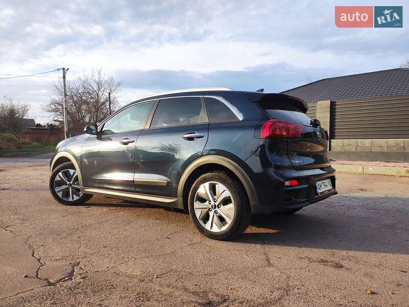 Внедорожник / Кроссовер Kia Niro 2020 в Житомире