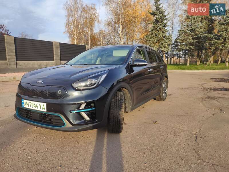 Внедорожник / Кроссовер Kia Niro 2020 в Житомире
