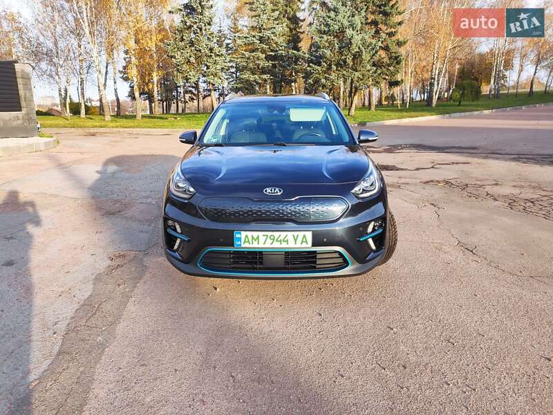 Внедорожник / Кроссовер Kia Niro 2020 в Житомире