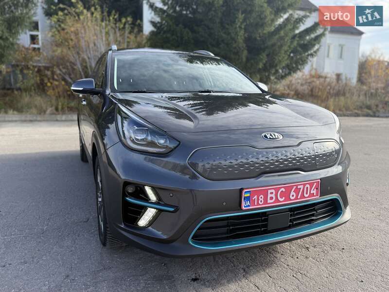 Внедорожник / Кроссовер Kia Niro 2020 в Ровно