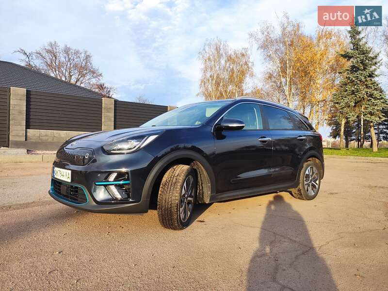 Внедорожник / Кроссовер Kia Niro 2020 в Житомире
