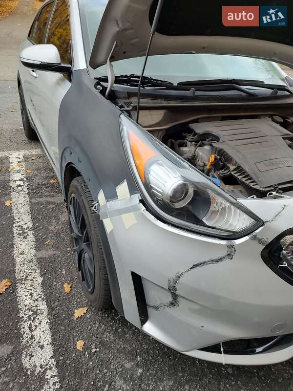 Позашляховик / Кросовер Kia Niro 2019 в Харкові