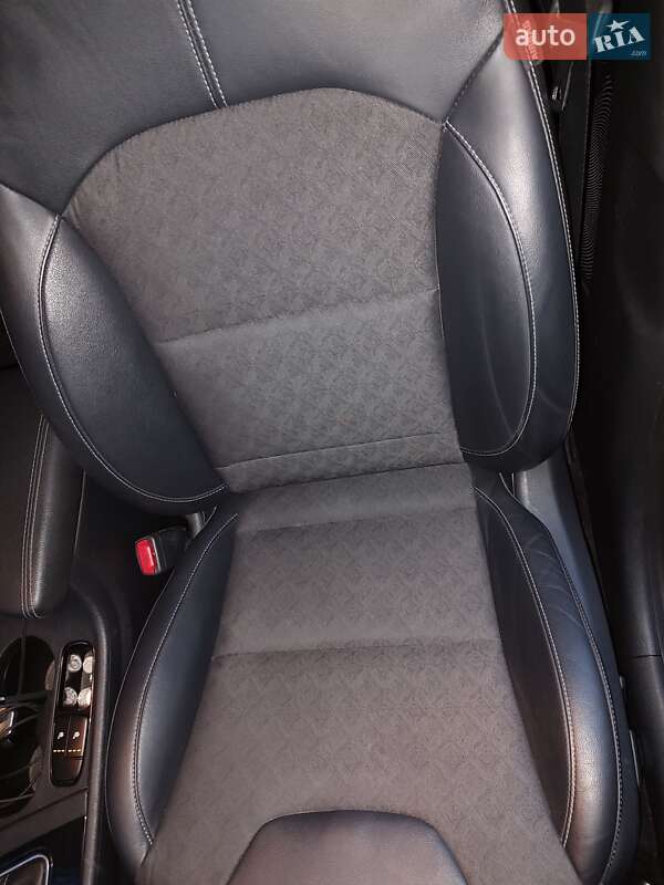 Позашляховик / Кросовер Kia Niro 2019 в Харкові