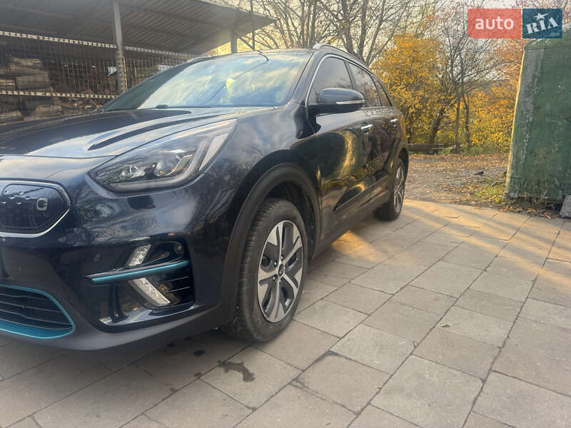 Внедорожник / Кроссовер Kia Niro 2019 в Львове