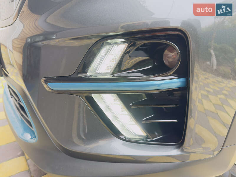 Внедорожник / Кроссовер Kia Niro 2021 в Казатине