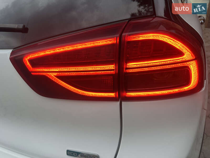 Внедорожник / Кроссовер Kia Niro 2020 в Тернополе