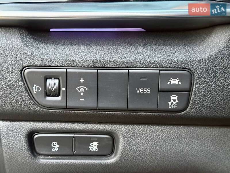 Внедорожник / Кроссовер Kia Niro 2021 в Самборе фото 13 Внедорожник / Кроссовер Kia Niro 2021 в Самборе