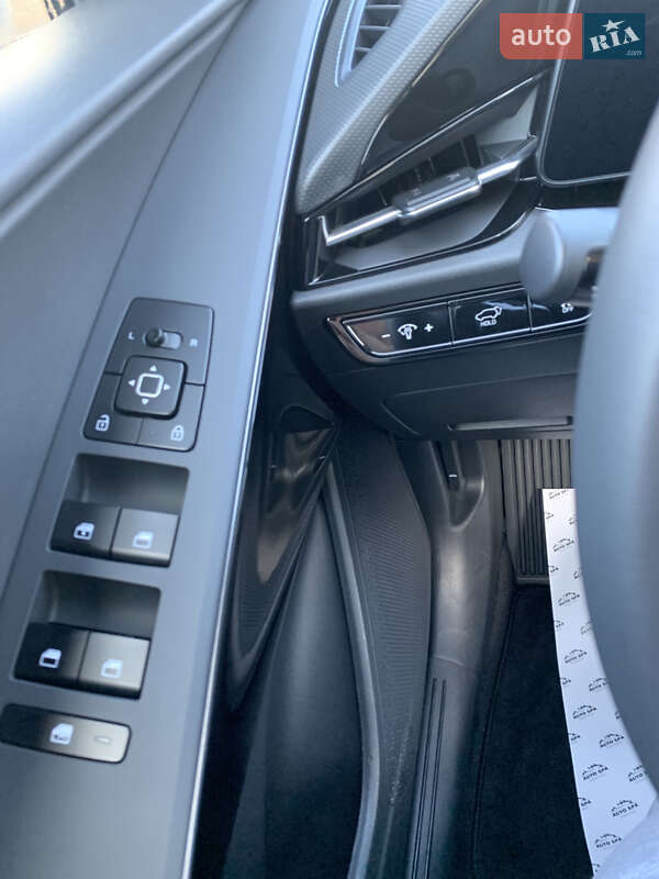 Внедорожник / Кроссовер Kia Niro 2024 в Луцке фото 46 Внедорожник / Кроссовер Kia Niro 2024 в Луцке