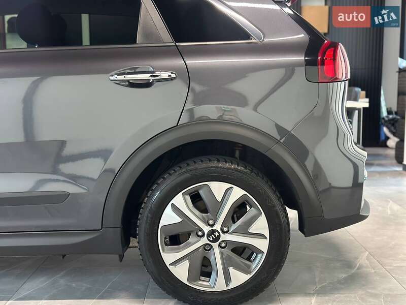 Внедорожник / Кроссовер Kia Niro 2020 в Львове фото 7 Внедорожник / Кроссовер Kia Niro 2020 в Львове