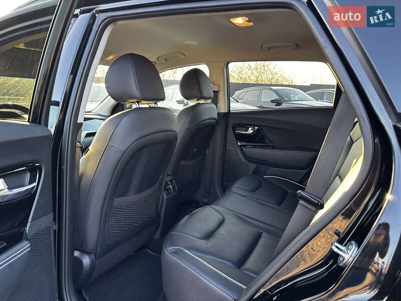 Внедорожник / Кроссовер Kia Niro 2020 в Львове