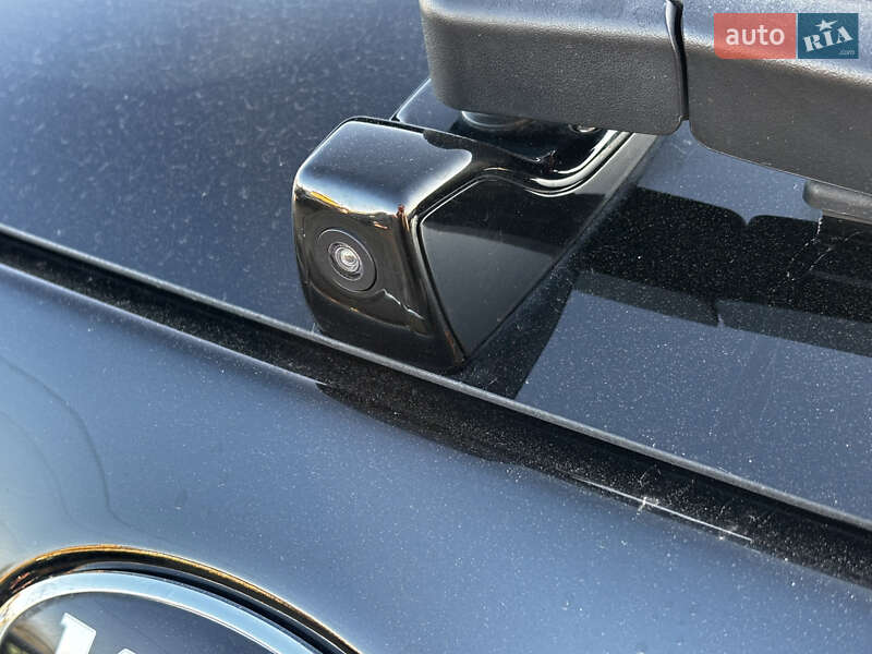 Внедорожник / Кроссовер Kia Niro 2020 в Львове