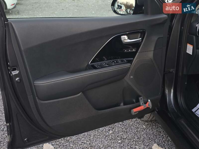 Внедорожник / Кроссовер Kia Niro 2020 в Тернополе