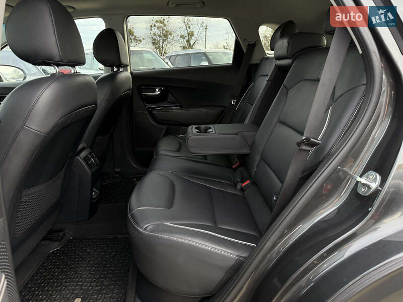 Внедорожник / Кроссовер Kia Niro 2021 в Львове