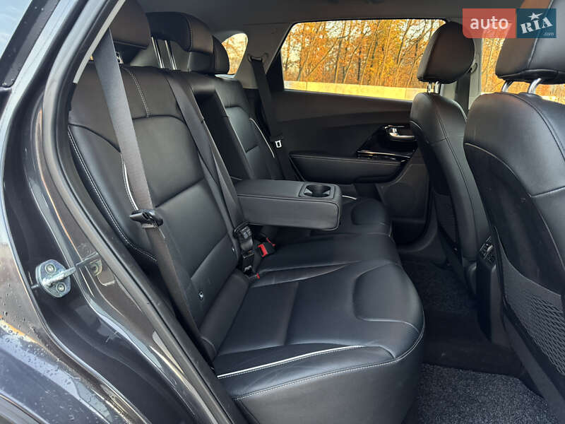 Внедорожник / Кроссовер Kia Niro 2021 в Луцке