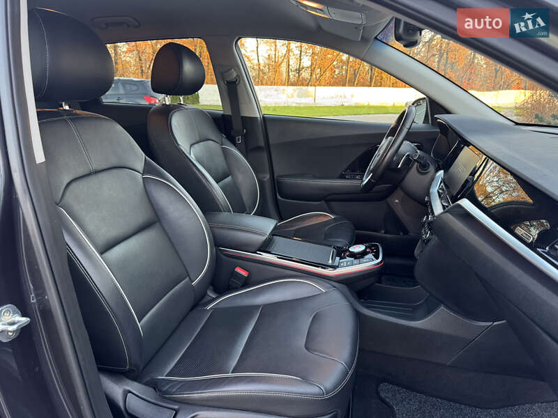 Внедорожник / Кроссовер Kia Niro 2021 в Луцке