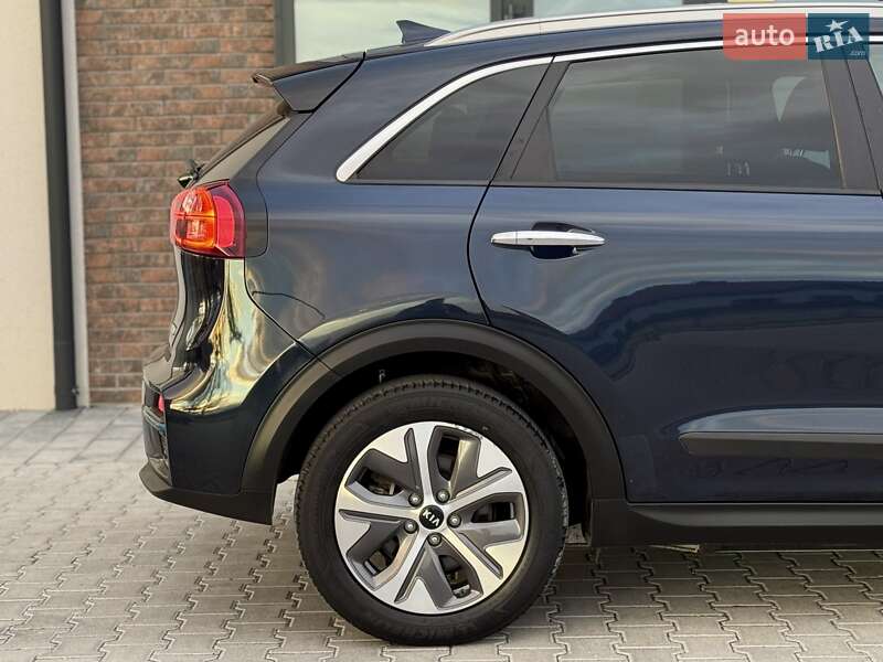Внедорожник / Кроссовер Kia Niro 2020 в Тернополе фото 36 Внедорожник / Кроссовер Kia Niro 2020 в Тернополе