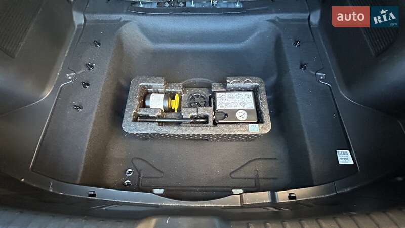 Внедорожник / Кроссовер Kia Niro 2023 в Ровно фото 21 Внедорожник / Кроссовер Kia Niro 2023 в Ровно