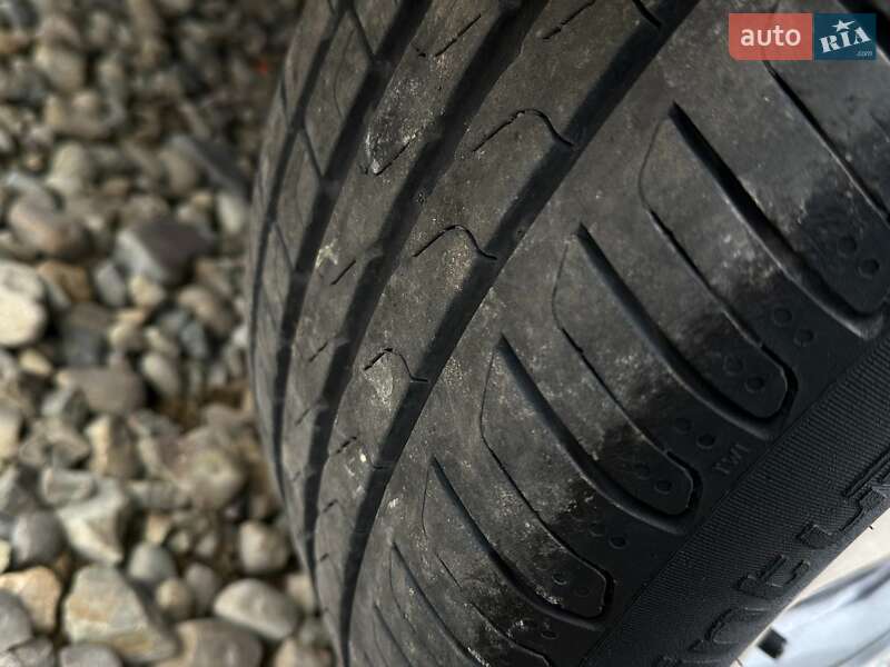 Внедорожник / Кроссовер Kia Niro 2020 в Львове фото 31 Внедорожник / Кроссовер Kia Niro 2020 в Львове