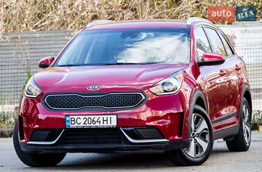Позашляховик / Кросовер Kia Niro 2017 в Львові