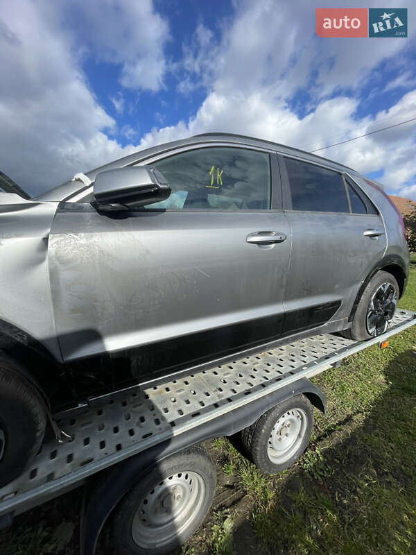 Внедорожник / Кроссовер Kia Niro 2024 в Львове