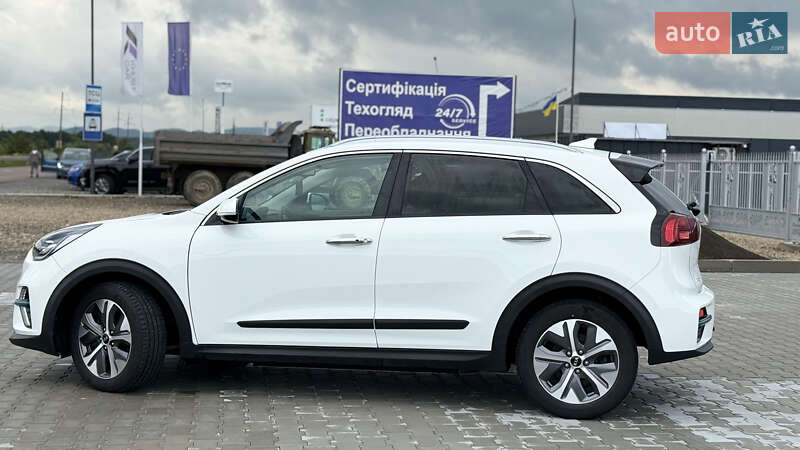 Внедорожник / Кроссовер Kia Niro 2021 в Хусте фото 28 Внедорожник / Кроссовер Kia Niro 2021 в Хусте