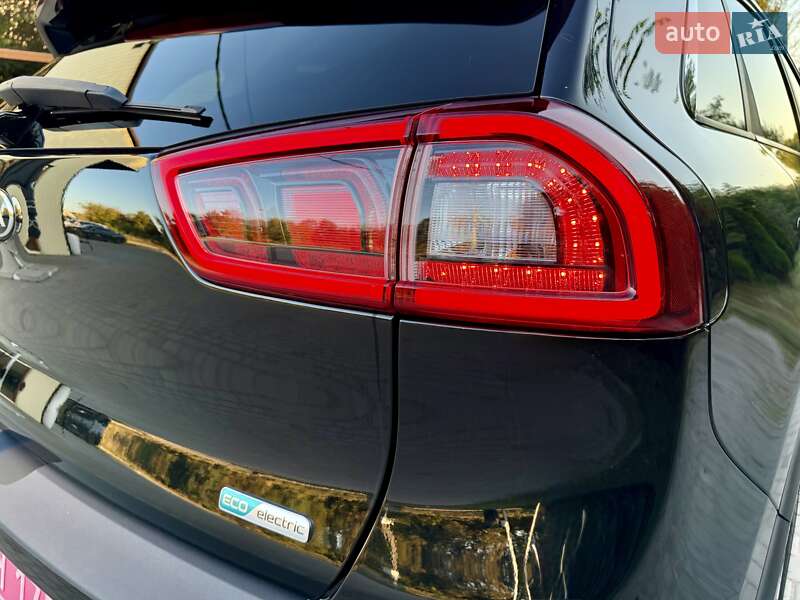 Внедорожник / Кроссовер Kia Niro 2019 в Бердичеве фото 36 Внедорожник / Кроссовер Kia Niro 2019 в Бердичеве