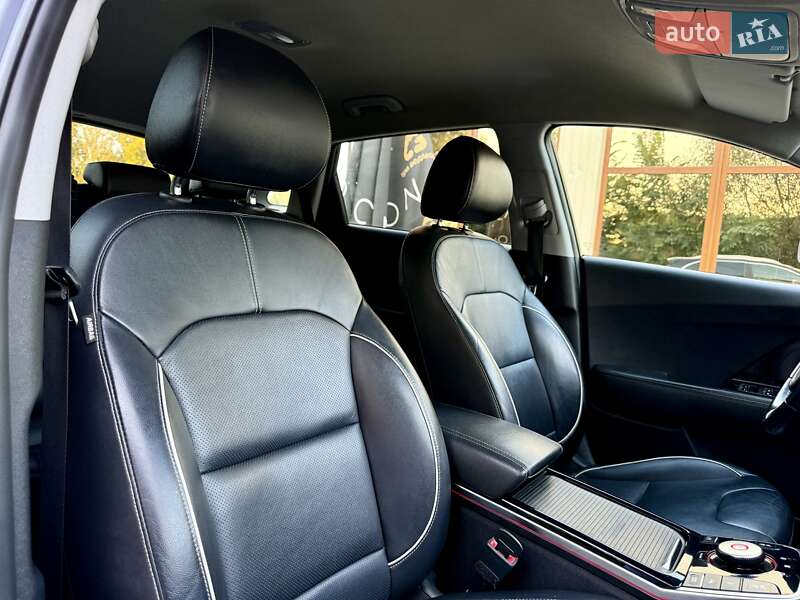 Внедорожник / Кроссовер Kia Niro 2019 в Бердичеве фото 75 Внедорожник / Кроссовер Kia Niro 2019 в Бердичеве