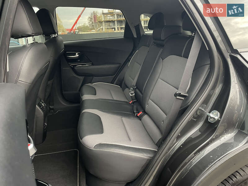 Внедорожник / Кроссовер Kia Niro 2021 в Львове фото 31 Внедорожник / Кроссовер Kia Niro 2021 в Львове