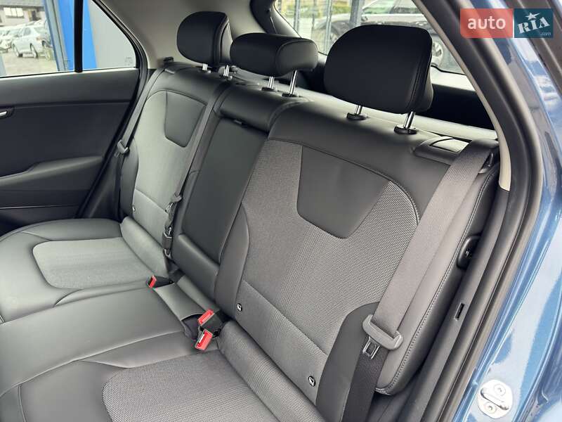 Внедорожник / Кроссовер Kia Niro 2023 в Ровно