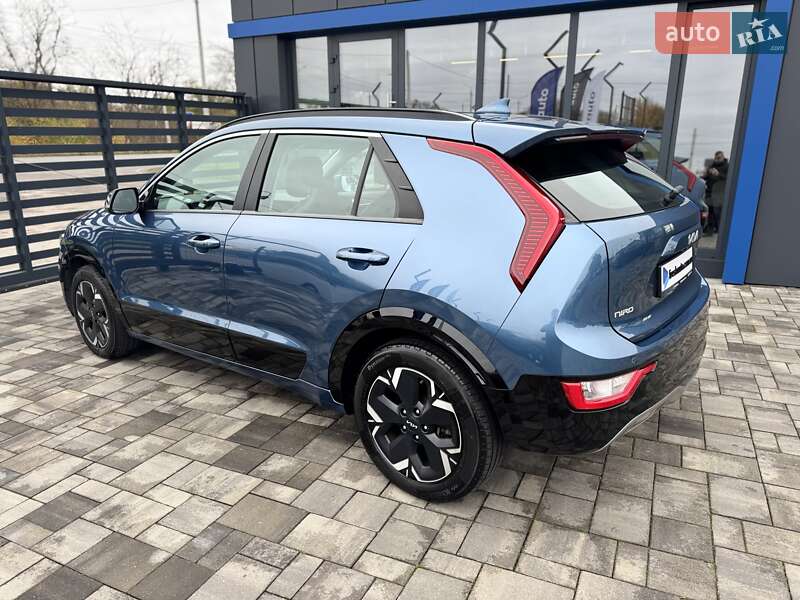 Внедорожник / Кроссовер Kia Niro 2023 в Ровно