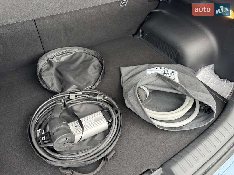 Внедорожник / Кроссовер Kia Niro 2023 в Ровно