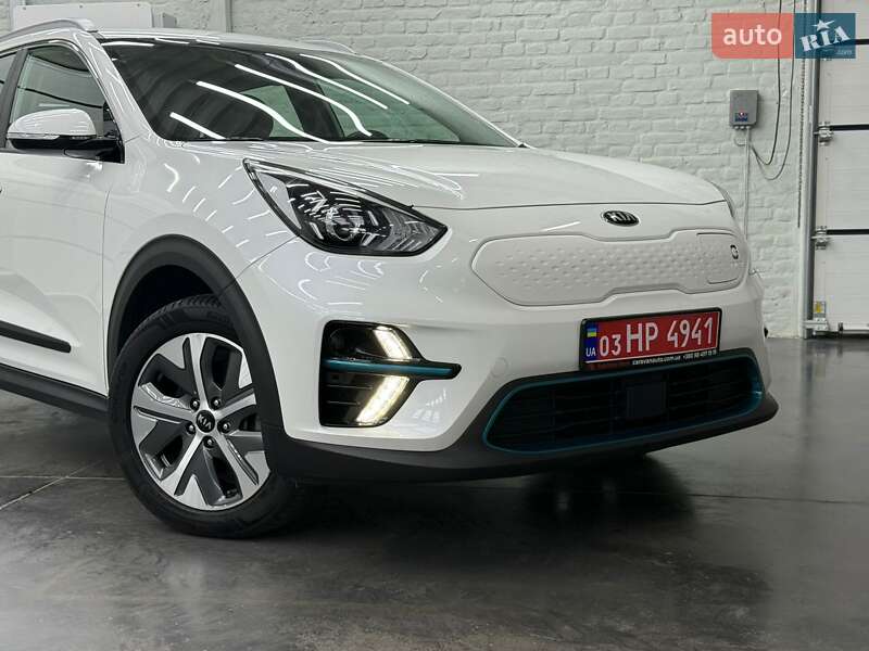 Внедорожник / Кроссовер Kia Niro 2020 в Луцке фото 8 Внедорожник / Кроссовер Kia Niro 2020 в Луцке