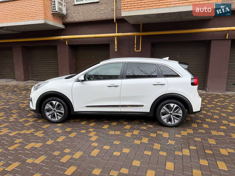 Позашляховик / Кросовер Kia Niro 2020 в Вінниці