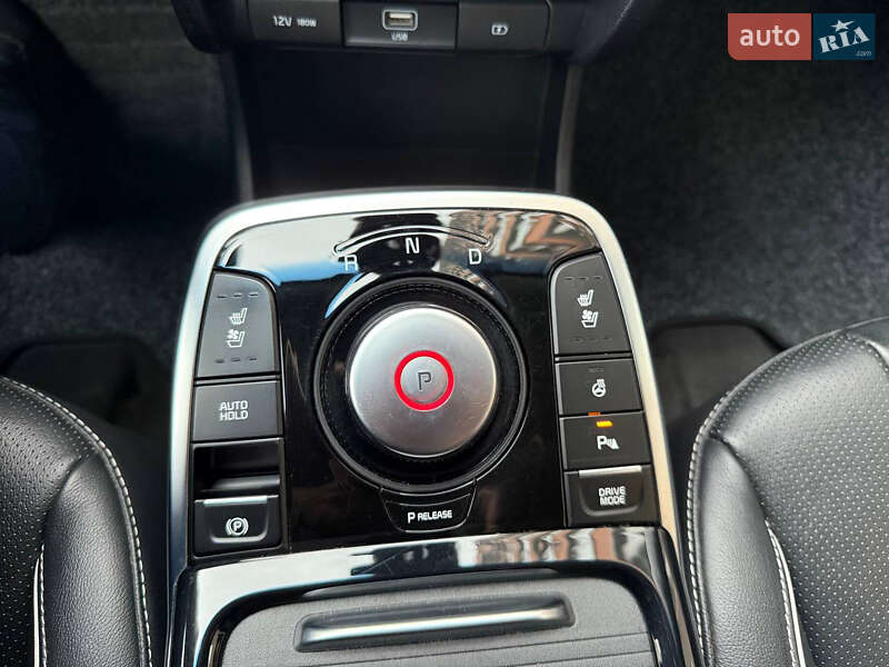 Позашляховик / Кросовер Kia Niro 2020 в Вінниці