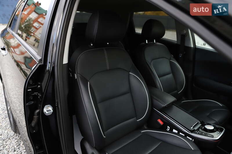 Внедорожник / Кроссовер Kia Niro 2020 в Дрогобыче