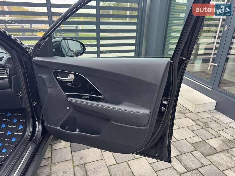 Внедорожник / Кроссовер Kia Niro 2020 в Ровно фото 36 Внедорожник / Кроссовер Kia Niro 2020 в Ровно