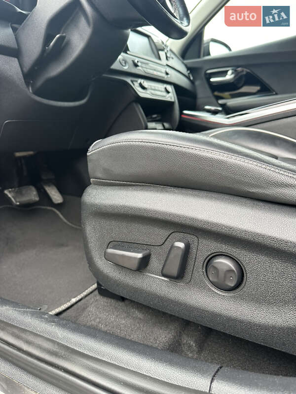 Внедорожник / Кроссовер Kia Niro 2019 в Тернополе фото 40 Внедорожник / Кроссовер Kia Niro 2019 в Тернополе