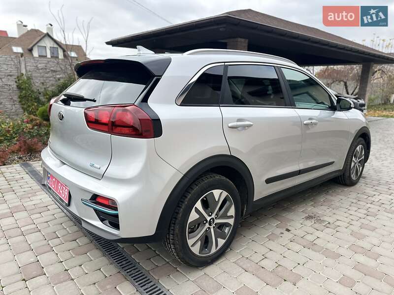 Внедорожник / Кроссовер Kia Niro 2019 в Виннице